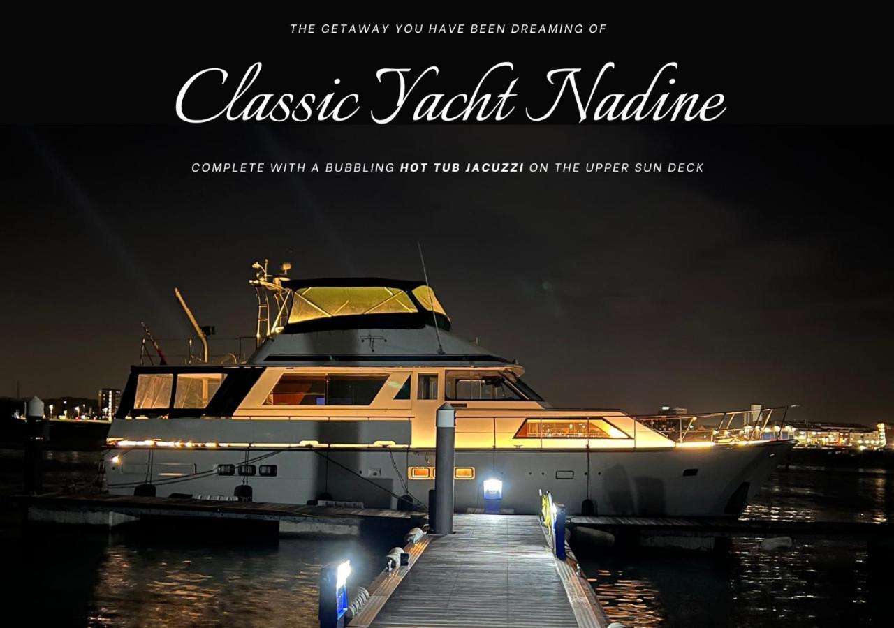 Classic Yacht Nadine In Poole Harbour, Dorset, With A Hot Tub Jacuzzi Esterno foto